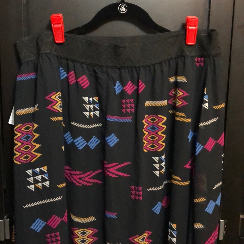 Lularoe Lola skirt🔥